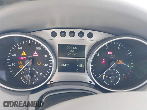 2007 Mercedes-Benz M 350 with VIN 4JGBB86E97A246310, listed as a IAAI auction lot 41625537 with 124,293 mi miles and . Bid and sale history available at DreamBid. Image 7.