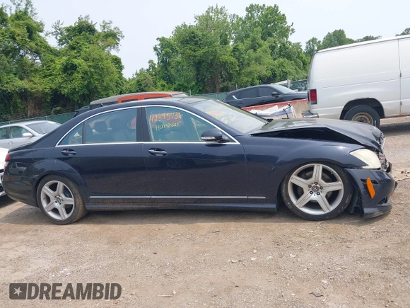 2007 Mercedes-Benz S 550 с VIN WDDNG71X47A108623, выставлен на аукционе IAAI как лот 42395736 с пробегом 192 584 миль миль и . История ставок и продаж доступна на DreamBid. Изображение 14.