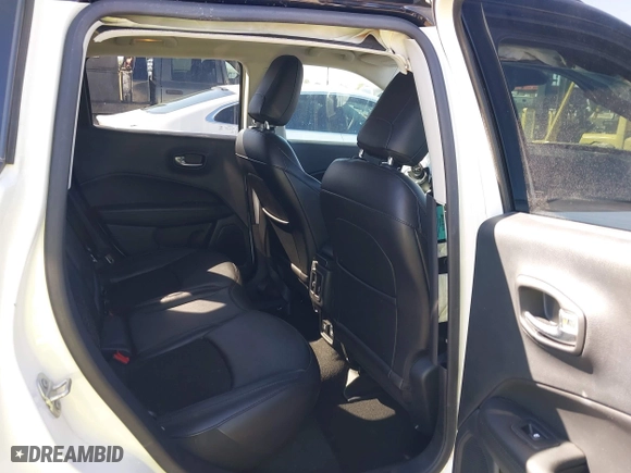 2020 Jeep Compass Latitude with VIN 3C4NJDBBXLT203932, listed as a IAAI auction lot 41830978 with 49,421 mi miles. Bid and sale history available at carsss.com. Image 8.
