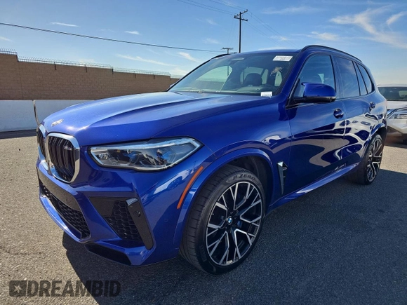 2021 BMW X5 M z VIN 5YMJU0C01M9F01267, wystawiony jako Copart lot #82042094 z przebiegiem 99 906 mil mil oraz Czysty tytuł • Clean title. Historia ofert i sprzedaży dostępna na DreamBid. Obrazek 2.