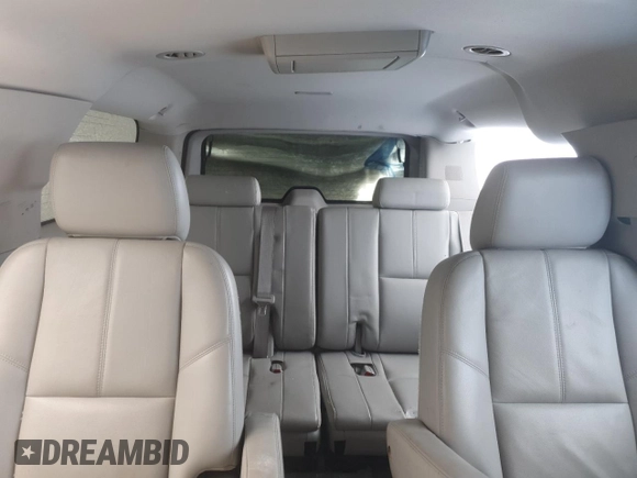 2014 GMC Yukon XL SLT with VIN 1GKS2KE70ER137838, listed as a Copart auction lot 85242764 with 288,821 mi miles and Clean Title. Bid and sale history available at carsss.com. Image 10.