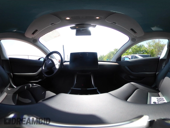 2018 Tesla Model 3 Long Range Battery z VIN 5YJ3E1EB9JF086703, wystawiony jako IAAI lot #42290193 z przebiegiem 46 255 mil mil oraz . Historia ofert i sprzedaży dostępna na DreamBid. Obrazek 22.