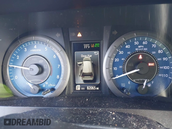 2020 Toyota Sienna XLE Auto Access Seat z VIN 5TDYZ3DC4LS071928, wystawiony jako IAAI lot #41699404 z przebiegiem 82 065 mil mil oraz . Historia ofert i sprzedaży dostępna na DreamBid. Obrazek 7.