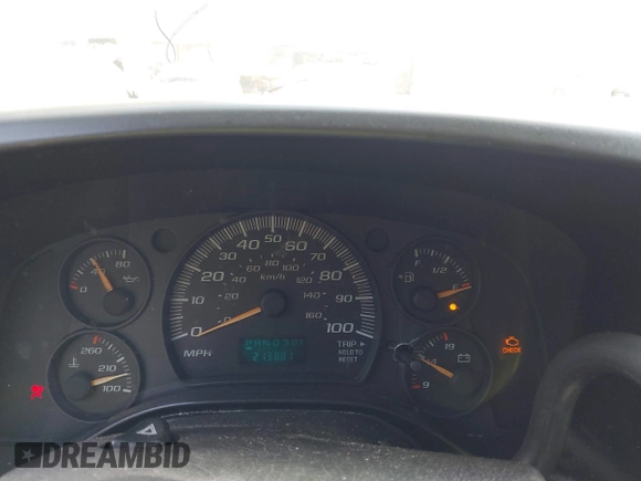 2005 Chevrolet Express Cargo z VIN 1GCFG15X351177337, wystawiony jako IAAI lot #42797099 z przebiegiem 213 881 mil mil oraz . Historia ofert i sprzedaży dostępna na DreamBid. Obrazek 7.