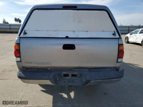 2002 Toyota Tundra SR5 with VIN 5TBRN341X2S262176, listed as a Copart auction lot 45511995 with 408,775 mi miles and Salvage Title. Bid and sale history available at carsss.com. Image 6.
