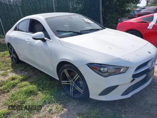 2021 Mercedes-Benz CLA 250 z VIN W1K5J4GB4MN154467, wystawiony jako IAAI lot #41923201 z przebiegiem Nie podano mil oraz . Historia ofert i sprzedaży dostępna na DreamBid. Obrazek 1.