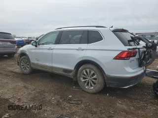 2018 Volkswagen Tiguan SEL z VIN 3VV3B7AX2JM001338, wystawiony jako Copart lot #51742105 z przebiegiem 71 555 mil mil oraz Szkoda całkowita • Salvage title. Historia ofert i sprzedaży dostępna na DreamBid. Obrazek 2.