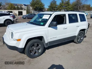 2015 Jeep Patriot High Altitude with VIN 1C4NJRFB8FD270157, listed as a IAAI auction lot 41634010 with 87,662 mi miles and . Bid and sale history available at carsss.com. Image 18.