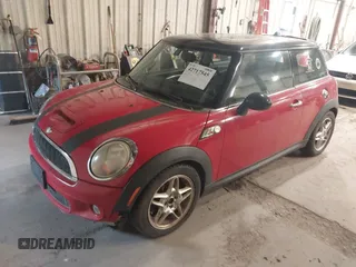 2008 MINI Hardtop S with VIN WMWMF73568TT89766, listed as a IAAI auction lot 42717545 with Not provided miles and . Bid and sale history available at DreamBid. Image 2.