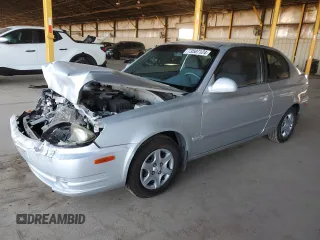 2004 Hyundai Accent GL with VIN KMHCG35CX4U283952, listed as a Copart auction lot 73587124 with 41,742 mi miles and Salvage Title. Bid and sale history available at carsss.com. Image 1.