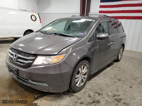 2016 Honda Odyssey SE with VIN 5FNRL5H3XGB101259, listed as a Copart auction lot 47296325 with 121,743 mi miles and Salvage Title. Bid and sale history available at carsss.com. Image 1.