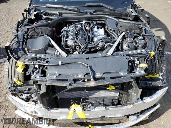 2024 BMW 7 Series 740i z VIN WBA23EH09RCR07226, wystawiony jako Copart lot #51779095 z przebiegiem Nie podano mil oraz Czysty tytuł • Clean title. Historia ofert i sprzedaży dostępna na DreamBid. Obrazek 12.