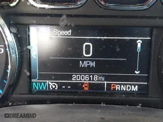 2015 Chevrolet Silverado 1500 LT with VIN 3GCPCREC0FG358362, listed as a IAAI auction lot 41654405 with 200,618 mi miles. Bid and sale history available at carsss.com. Image 15.