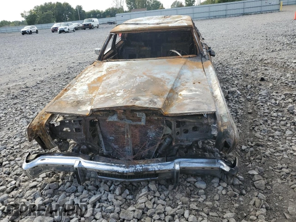 1979 Lincoln Continental with VIN 9Y82S766461, listed as a Copart auction lot 72346644 with Not Provided miles and Salvage Title. Bid and sale history available at DreamBid. Image 5.