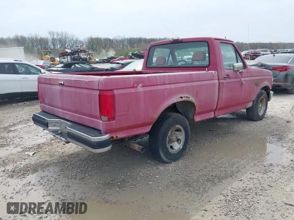 1994 Ford F-150 with VIN 1FTDF15YXRNA01001, listed as a IAAI auction lot 41994692 with 159,355 mi miles. Bid and sale history available at carsss.com. Image 4.