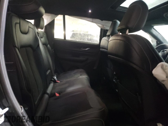 2024 Jeep Grand Cherokee Altitude X with VIN 1C4RJHAG3RC112415, listed as a Copart auction lot 83643914 with 10,776 mi miles and Salvage title. Bid and sale history available at DreamBid. Image 10.