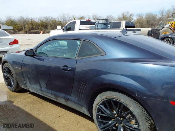 2013 Chevrolet Camaro LT with VIN 2G1FB1E31D9212245, listed as a IAAI auction lot 41689595 with NaN miles. Bid and sale history available at carsss.com. Image 14.