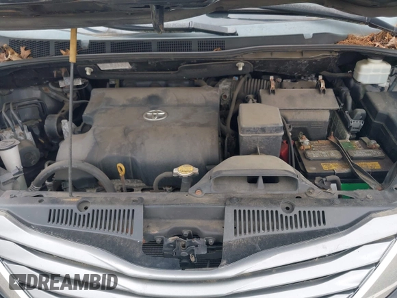 2012 Toyota Sienna XLE AAS with VIN 5TDYK3DC3CS255214, listed as a IAAI auction lot 42390803 with 113,425 mi miles and . Bid and sale history available at DreamBid. Image 10.