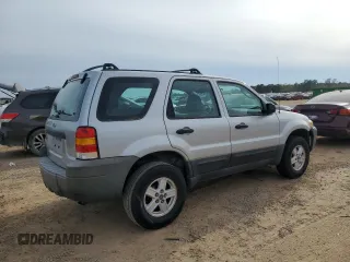 2005 Ford Escape XLS Value with VIN 1FMYU02Z35KB25309, listed as a Copart auction lot 50979315 with 117,908 mi miles and Salvage title. Bid and sale history available at DreamBid. Image 3.