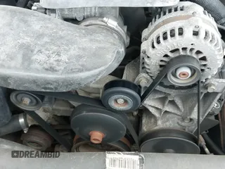 2005 Chevrolet Silverado 1500 LS с VIN 2GCEC19VX51318544, выставлен на аукционе IAAI как лот 42448908 с пробегом 106 177 миль миль и . История ставок и продаж доступна на DreamBid. Изображение 20.