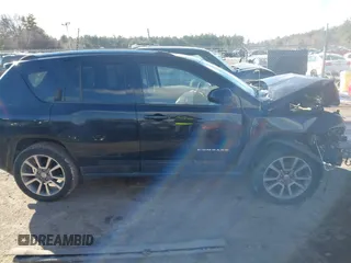 2016 Jeep Compass High Altitude Edition with VIN 1C4NJDEB8GD550196, listed as a IAAI auction lot 41421266 with 70,927 mi miles. Bid and sale history available at carsss.com. Image 12.