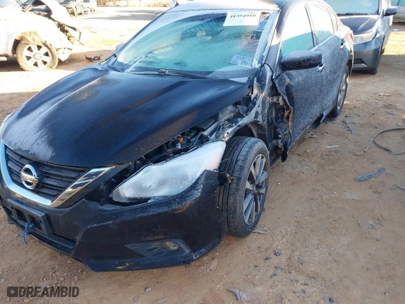 2017 Nissan Altima 2.5 SV with VIN 1N4AL3AP9HC238325, listed as a IAAI auction lot 41354910 with 187,009 mi miles. Bid and sale history available at carsss.com. Image 17.