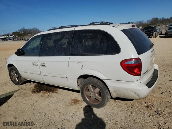 2006 Dodge Grand Caravan SXT with VIN 2D8GP44L76R848771, listed as a Copart auction lot 47485845 with 203,313 mi miles and Salvage Title. Bid and sale history available at carsss.com. Image 2.