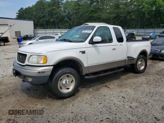 2001 Ford F-150 XL with VIN 1FTRX08L51KE49004, listed as a Copart auction lot 60470745 with 199,490 mi miles and Salvage title. Bid and sale history available at DreamBid. Image 1.