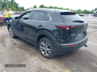 2024 Mazda CX-30 S Preferred z VIN 3MVDMBCM3RM663118, wystawiony jako IAAI lot #42336540 z przebiegiem 11 096 mil mil oraz . Historia ofert i sprzedaży dostępna na DreamBid. Obrazek 3.