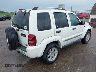 2005 Jeep Liberty Limited с VIN 1J4GK58KX5W669077, выставлен на аукционе IAAI как лот 42550229 с пробегом 199 358 миль миль и . История ставок и продаж доступна на DreamBid. Изображение 4.