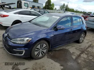 2019 Volkswagen Golf SE z VIN WVWKR7AU4KW911599, wystawiony jako Copart lot #57335555 z przebiegiem 36 725 mil mil oraz Szkoda całkowita • Salvage title. Historia ofert i sprzedaży dostępna na DreamBid. Obrazek 1.