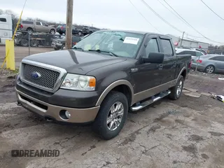 2006 Ford F-150 XLT with VIN 1FTPW14536FA23917, listed as a IAAI auction lot 41932518 with Not Provided miles and . Bid and sale history available at carsss.com. Image 17.