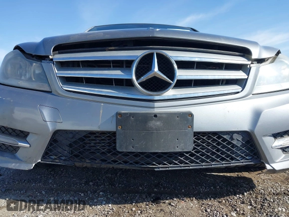 2012 Mercedes-Benz C-Class C 250 Sport with VIN WDDGF4HB4CR205725, listed as a IAAI auction lot 41963335 with 189,187 mi miles. Bid and sale history available at carsss.com. Image 6.