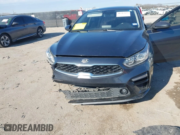2019 Kia Forte S with VIN 3KPF34AD4KE067673, listed as a IAAI auction lot 41347123 with 161,405 mi miles. Bid and sale history available at carsss.com. Image 6.