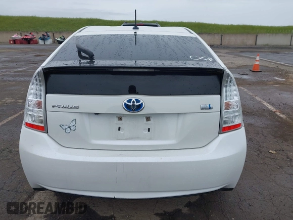 2011 Toyota Prius I with VIN JTDKN3DU2B0256023, listed as a IAAI auction lot 41979784 with Not Provided miles. Bid and sale history available at carsss.com. Image 16.