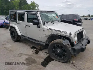 2007 Jeep Wrangler Unlimited Sahara с VIN 1J4GA591X7L158014, выставлен на аукционе Copart как лот 55201105 с пробегом 162 797 миль миль и Списание • Salvage title. История ставок и продаж доступна на DreamBid. Изображение 4.