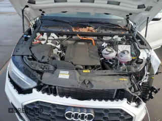 2024 Audi Q5 S line Premium Plus with VIN WA1E2AFY6R2070701, listed as a Copart auction lot 49081955 with 5,832 mi miles and Salvage Title. Bid and sale history available at carsss.com. Image 12.
