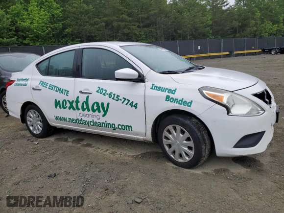 2016 Nissan Versa SV with VIN 3N1CN7AP7GL913177, listed as a Copart auction lot 56228855 with 202,930 mi miles and Clean Title. Bid and sale history available at DreamBid. Image 4.