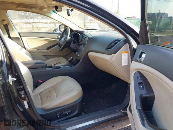 2013 Kia Optima Hybrid EX with VIN KNAGM4AD4D5040177, listed as a IAAI auction lot 40496029 with Not Provided miles. Bid and sale history available at carsss.com. Image 5.