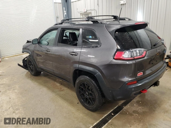 2019 Jeep Cherokee Trailhawk Elite с VIN 1C4PJMBN6KD162156, выставлен на аукционе Copart как лот 83041704 с пробегом 100 616 миль миль и Списание • Salvage title. История ставок и продаж доступна на DreamBid. Изображение 2.