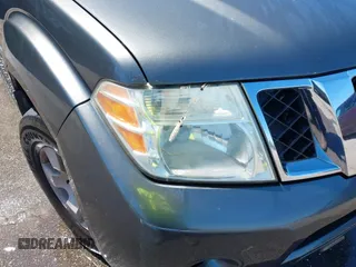 2007 Nissan Pathfinder SE with VIN 5N1AR18W97C645193, listed as a IAAI auction lot 42028643 with 224,145 mi miles. Bid and sale history available at carsss.com. Image 6.