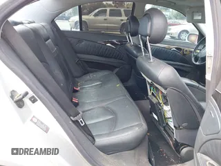 2004 Mercedes-Benz E-Class 5.0L with VIN WDBUF70J64A433838, listed as a IAAI auction lot 42108575 with 1 mi miles. Bid and sale history available at carsss.com. Image 8.