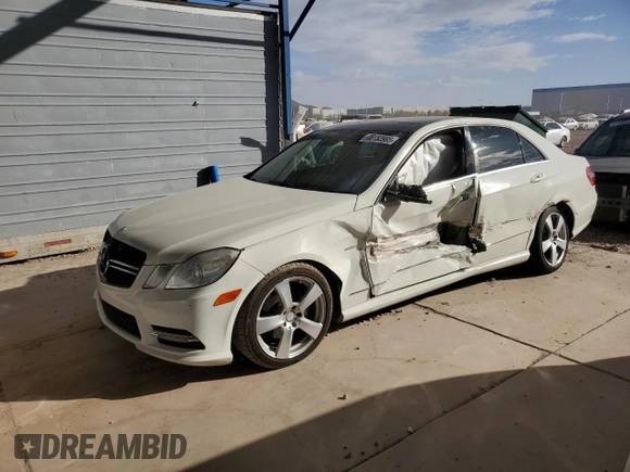 2012 Mercedes-Benz E E 350 Luxury with VIN WDDHF5KB2CA596827, listed as a Copart auction lot 88152985 with 132,042 mi miles and Salvage Title. Bid and sale history available at carsss.com. Image 1.