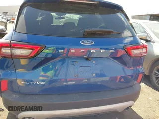 2023 Ford Escape Active with VIN 1FMCU0GNXPUA27448, listed as a IAAI auction lot 41670289 with 18,836 mi miles and . Bid and sale history available at DreamBid. Image 16.