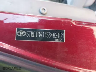 2005 Toyota Tundra SR5 with VIN 5TBET34115S482461, listed as a IAAI auction lot 41406575 with 202,476 mi miles. Bid and sale history available at carsss.com. Image 9.