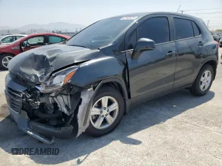 2020 Chevrolet Trax LS with VIN 3GNCJKSB6LL241130, listed as a Copart auction lot 62102675 with 30,681 mi miles and Salvage title. Bid and sale history available at DreamBid. Image 1.