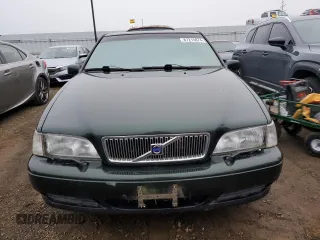 2000 Volvo V70 with VIN YV1LW61J7Y2686571, listed as a Copart auction lot 87215874 with 163,439 mi miles and Clean Title. Bid and sale history available at carsss.com. Image 5.