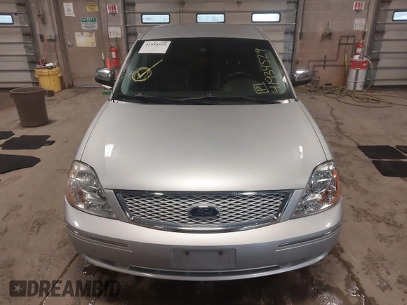 2005 Ford Five Hundred Limited with VIN 1FAFP251X5G108410, listed as a IAAI auction lot 41934529 with 118,202 mi miles and . Bid and sale history available at DreamBid. Image 12.