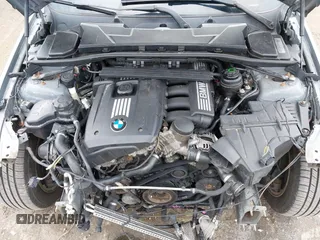 2010 BMW 3 Series 328i xDrive with VIN WBAPK5C57AA653317, listed as a IAAI auction lot 41997460 with 173,192 mi miles and . Bid and sale history available at DreamBid. Image 10.
