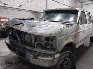 1995 Ford F-350 с VIN 1FTJW36F0SEA42142, выставлен на аукционе IAAI как лот 41818083 с пробегом Не указан миль и . История ставок и продаж доступна на DreamBid. Изображение 6.